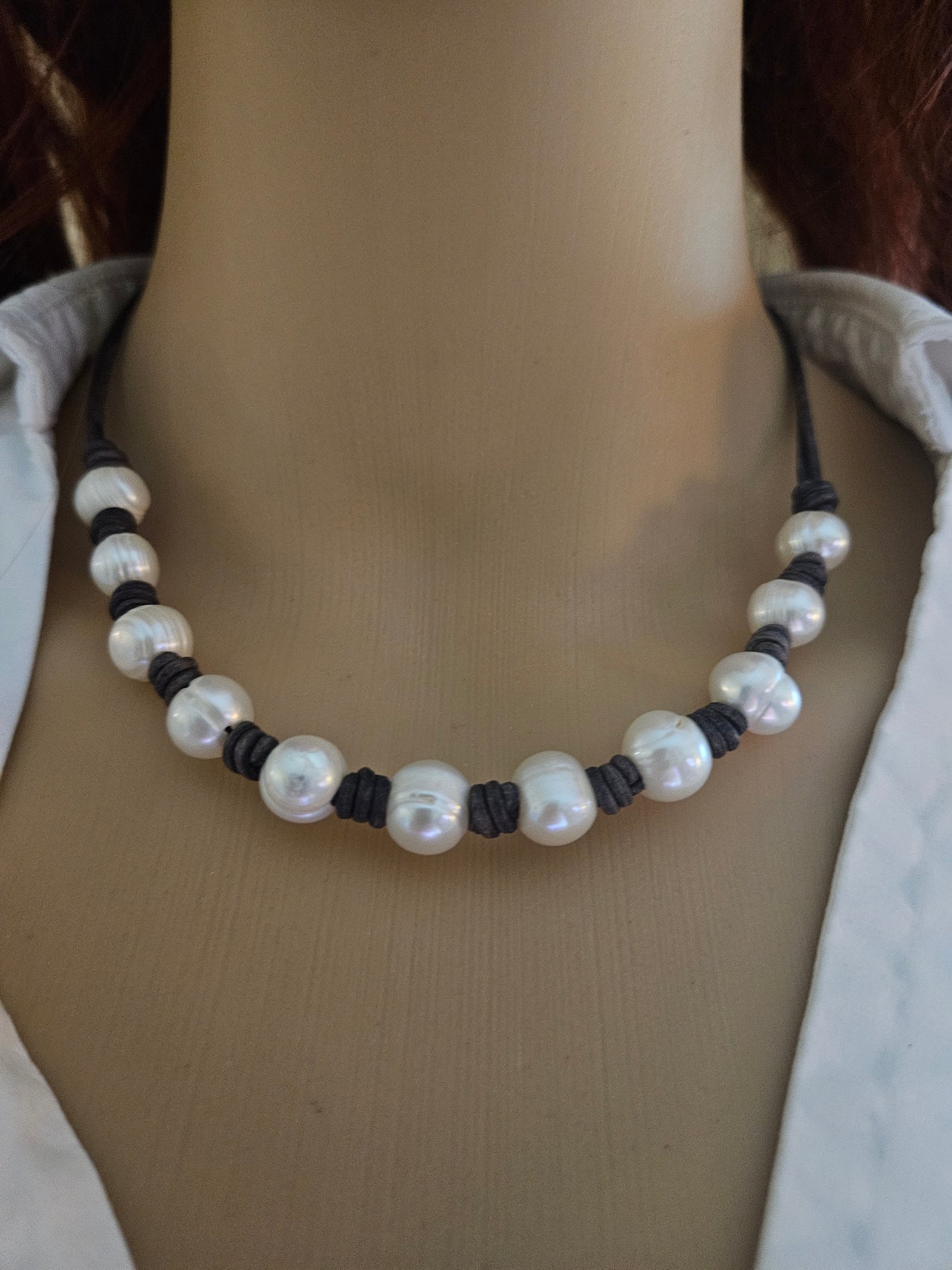 Bohemian Beach Leather Choker Necklace: Freshwater Pearl, Handmade